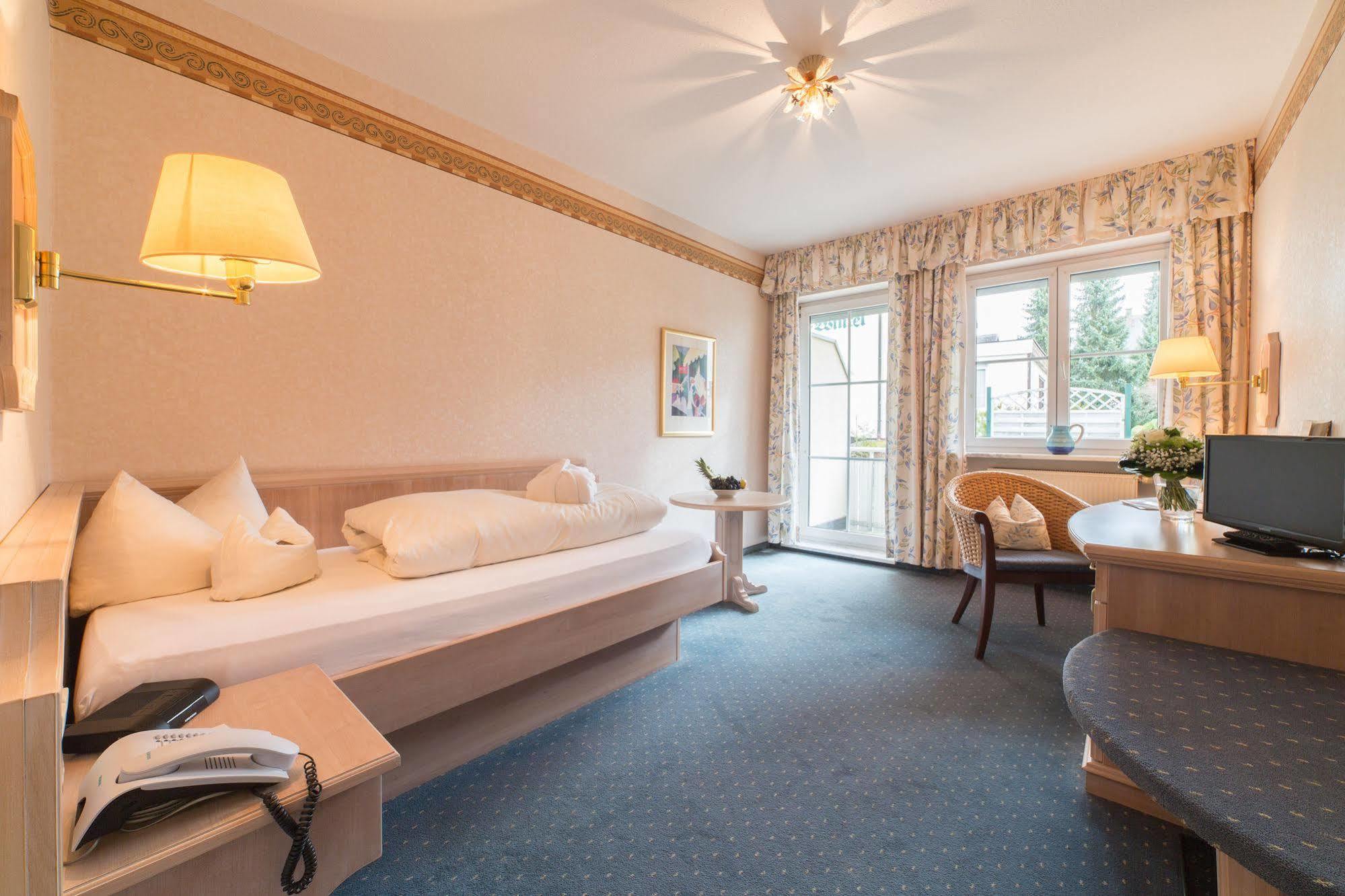 Hotel Bayernwinkel - Yoga & Ayurveda Bad Worishofen Luaran gambar